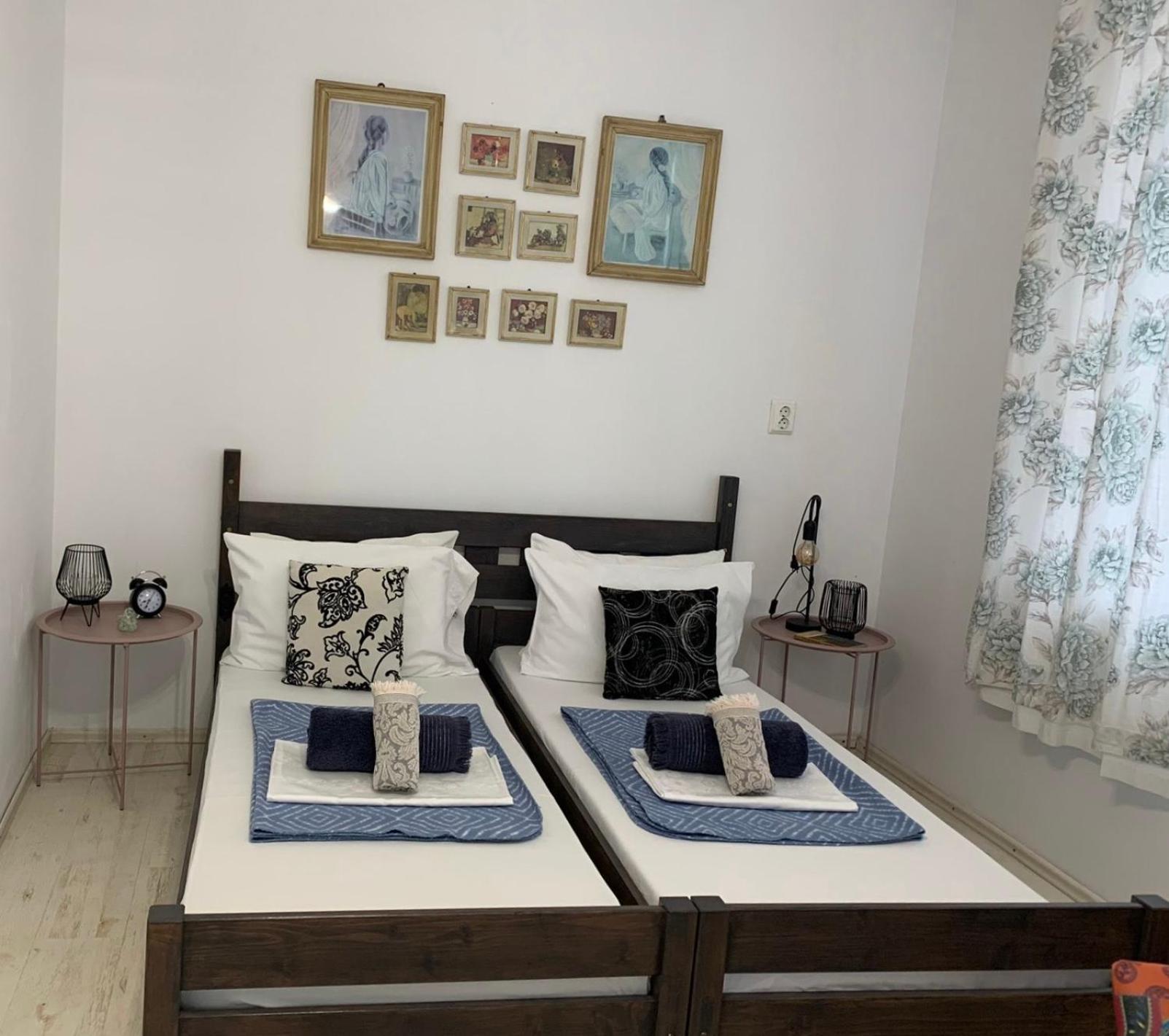 Casa Trandafirilor 호텔 툴체아 외부 사진